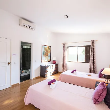 Aruba By Algarve Vacation Villa *